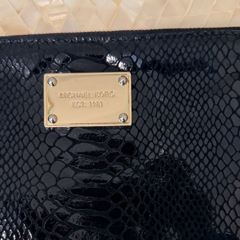 Michael Kors Black Snakeskin Wristlet - Picture 3 of 11